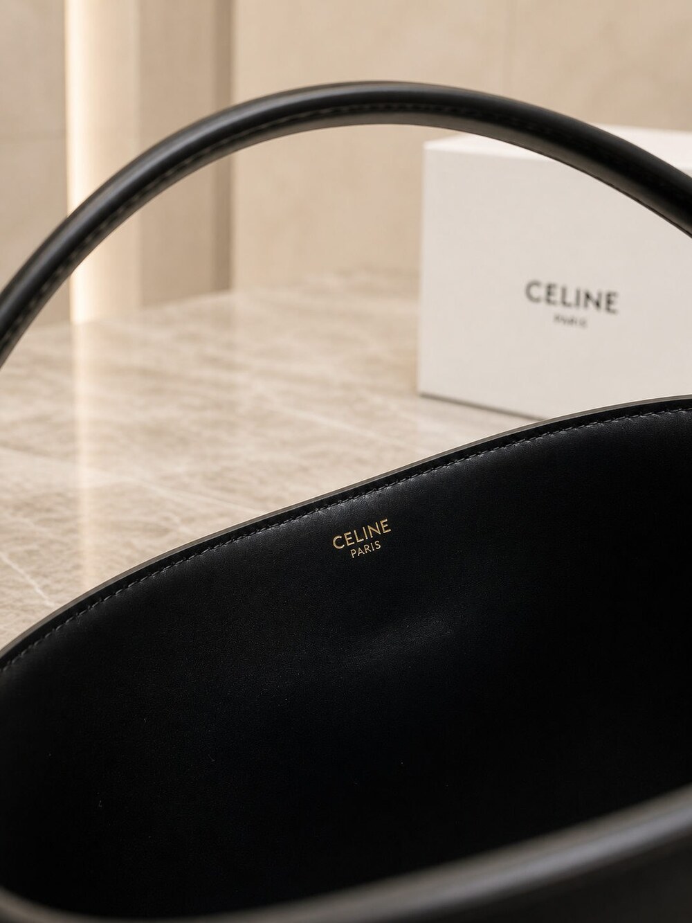 Celine Louise Medium Black Smooth Calfskin Bucket Shoulder Bag - Picture 7 of 9